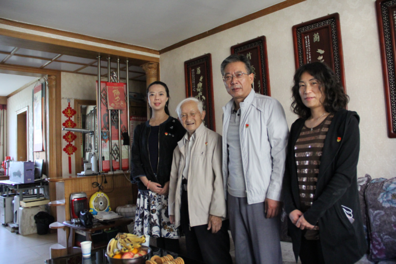 中共青海省第三建筑工程有限公司支部委員會(huì)開(kāi)展“走訪慰問(wèn)暖人心，紅色精神永傳承”活動(dòng)