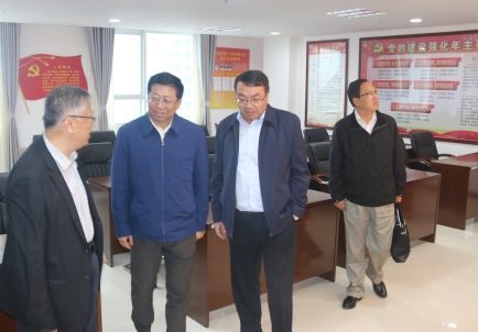 青海省副省長、省國資委黨委書記、主任王黎明，蒞臨省物產(chǎn)集團(tuán)調(diào)研指導(dǎo)工作